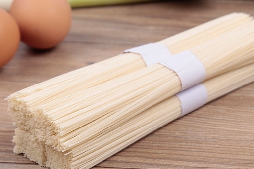 手工面的干燥，使用高溫烘干除濕機(jī)